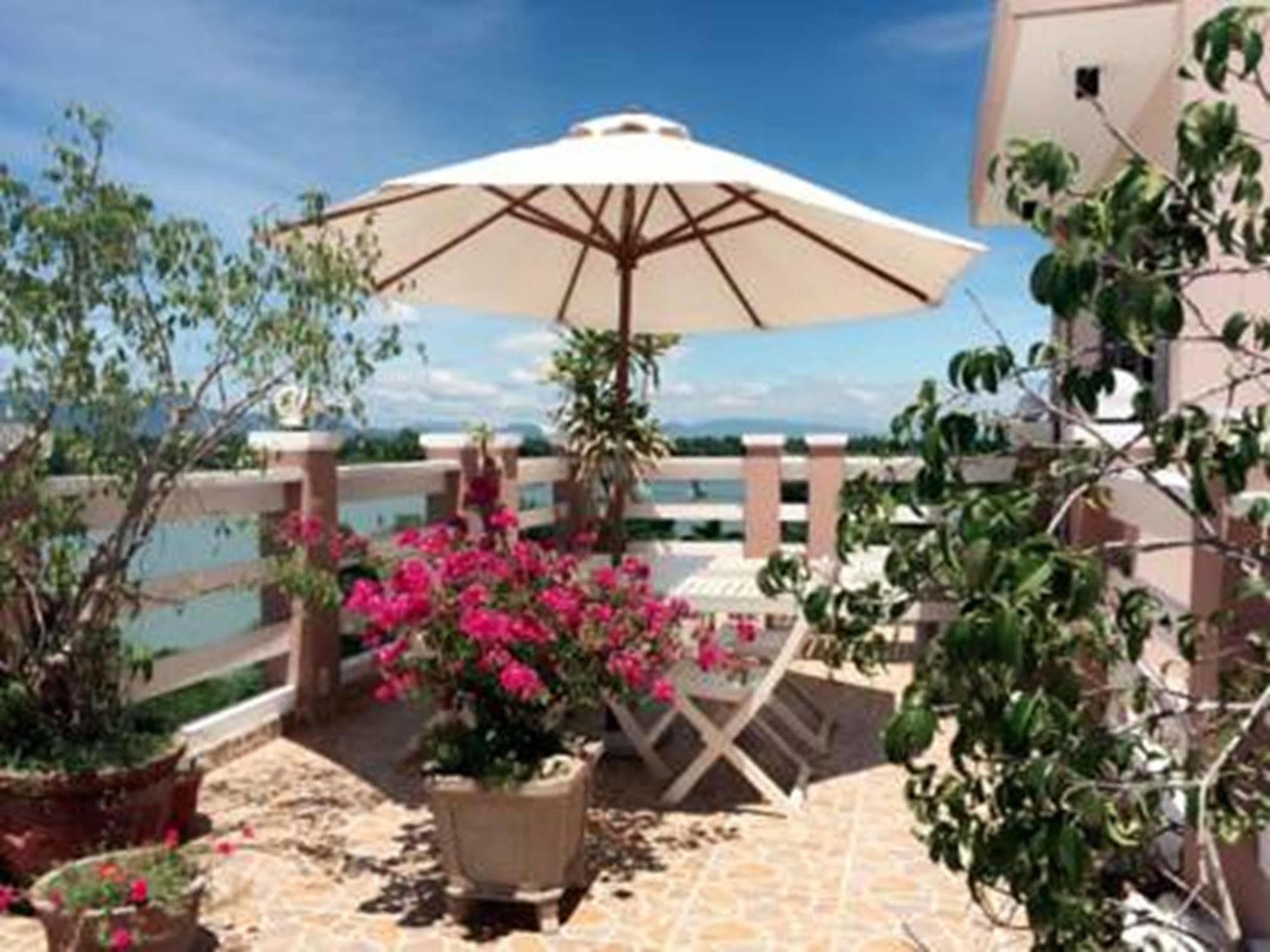 Riverlife Homestay Hoi An Zewnętrze zdjęcie